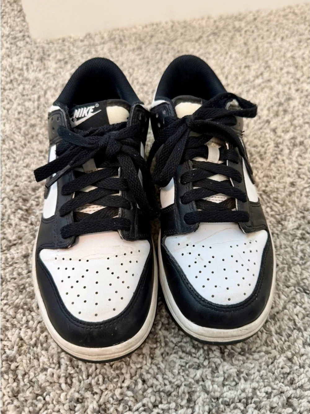 Nike Kids‎ Black & White Low-Top Sneakers